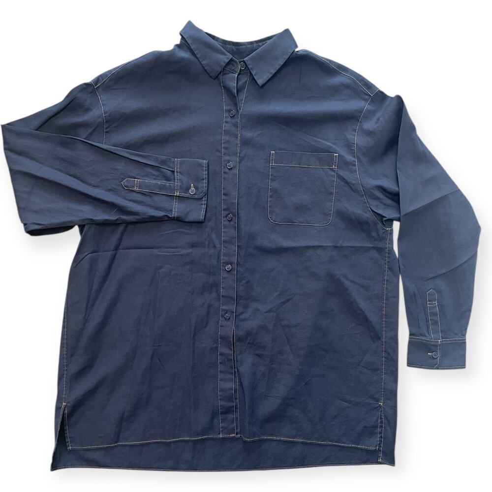 Lafayette 148 Oversized Cotton Button Down. - Picture 3 of 5